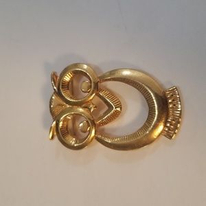 0WL BROOCH